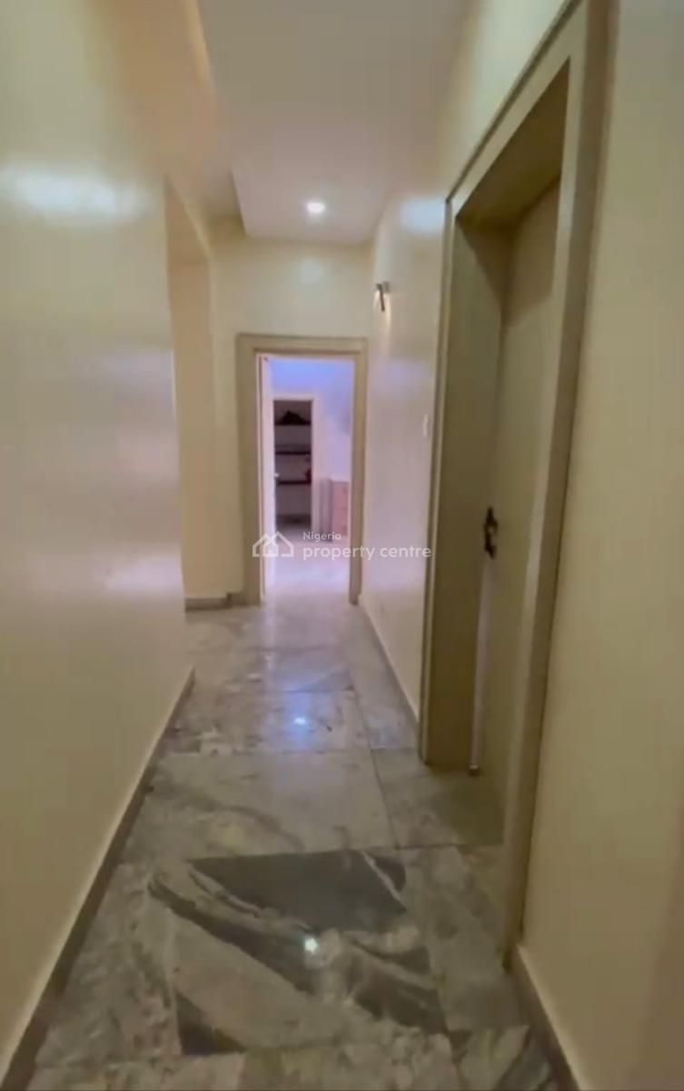 Luxury 3bedroom En-suite Flat +bq, Wuse 2, Wuse, Abuja, Block of Flats for Sale