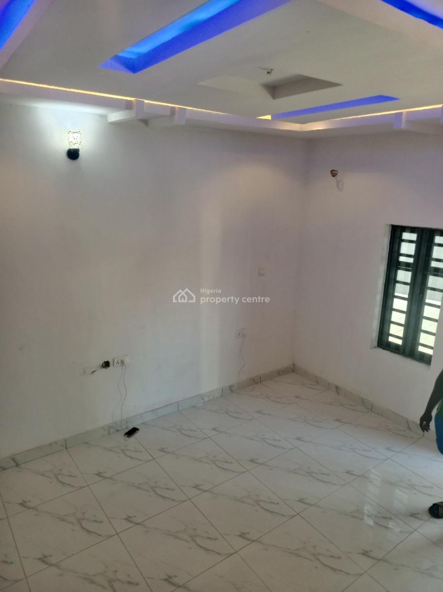 2 Bedroom Duplex Terraced, Ologolo, Lekki, Lagos, Terraced Duplex for Rent
