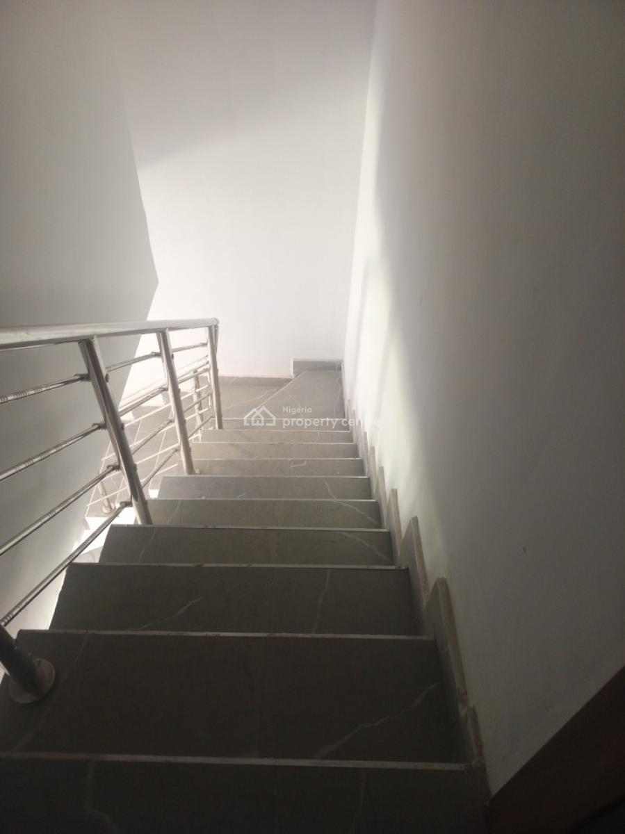 2 Bedroom Duplex Terraced, Ologolo, Lekki, Lagos, Terraced Duplex for Rent