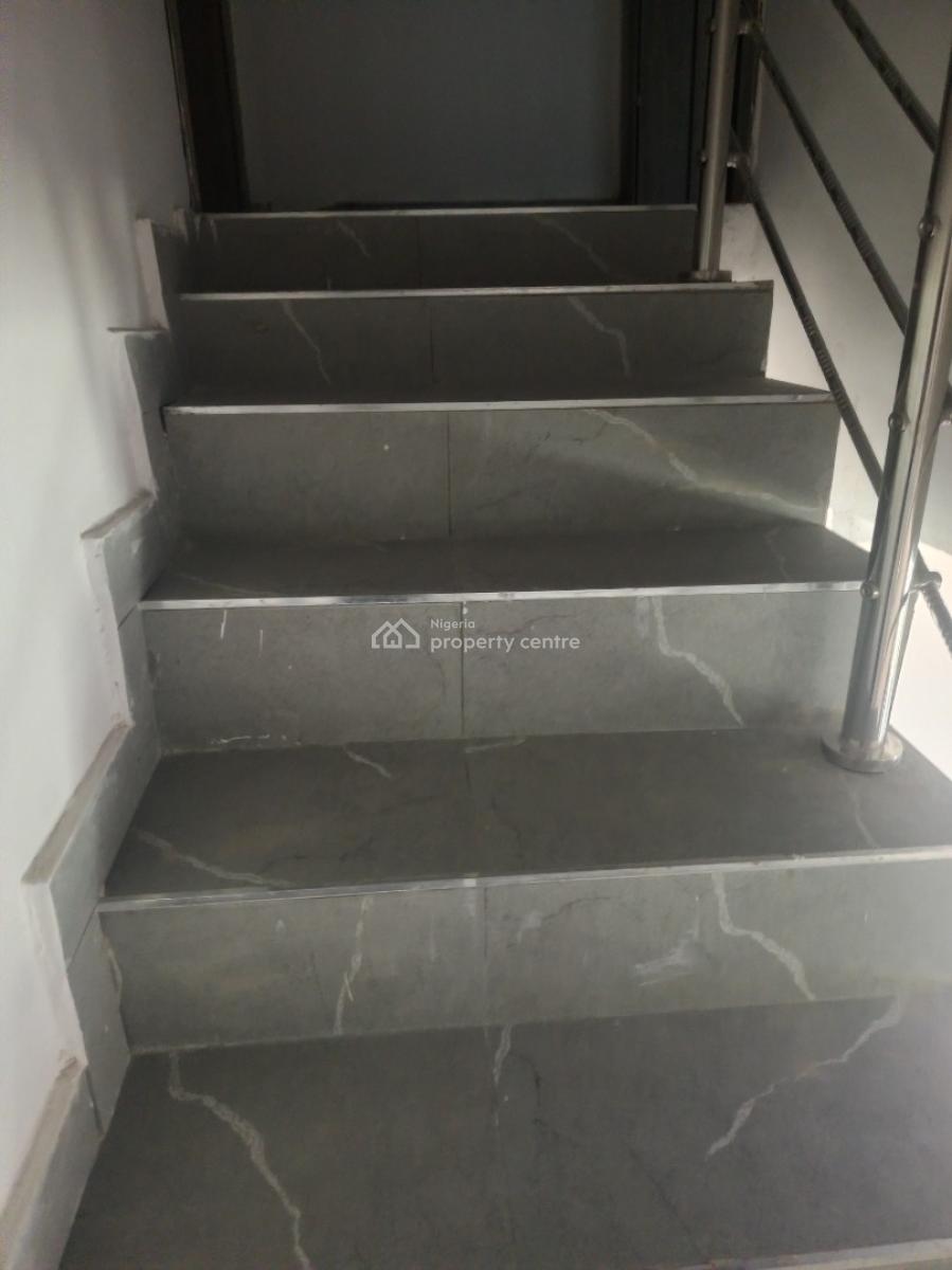 2 Bedroom Duplex Terraced, Ologolo, Lekki, Lagos, Terraced Duplex for Rent