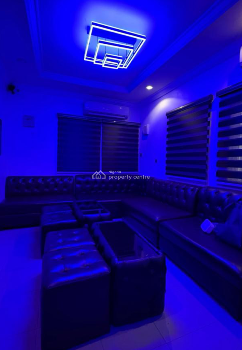 Executive 14 Rooms Hotel, Ikeja, Lagos, Hotel / Guest House for Rent