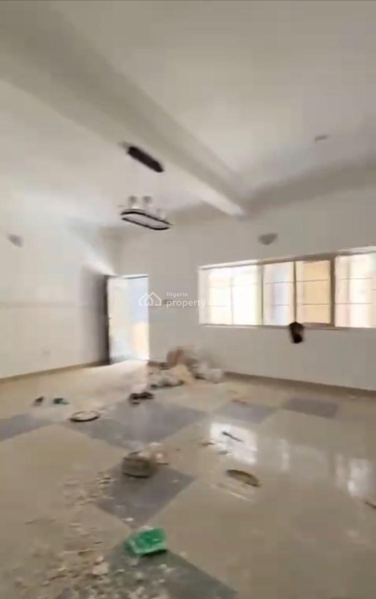 Luxurious Spacious 3bedroom Flat, Life Camp Main, Life Camp, Abuja, Block of Flats for Sale