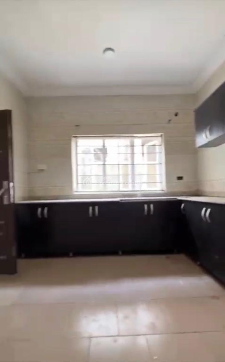 Luxurious Spacious 3bedroom Flat, Life Camp Main, Life Camp, Abuja, Block of Flats for Sale