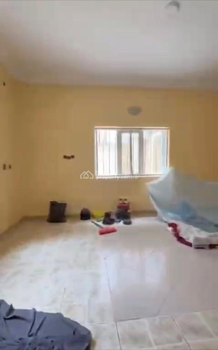 Luxurious Spacious 3bedroom Flat, Life Camp Main, Life Camp, Abuja, Block of Flats for Sale