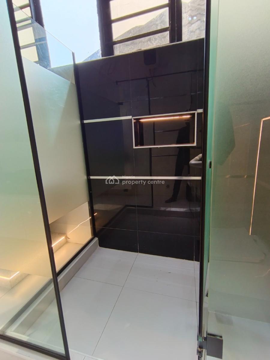 Built for Power & Comfort --- Stunning 5 Bedroom Detached Masterpiece, Ajah, Lagos, Detached Duplex for Sale