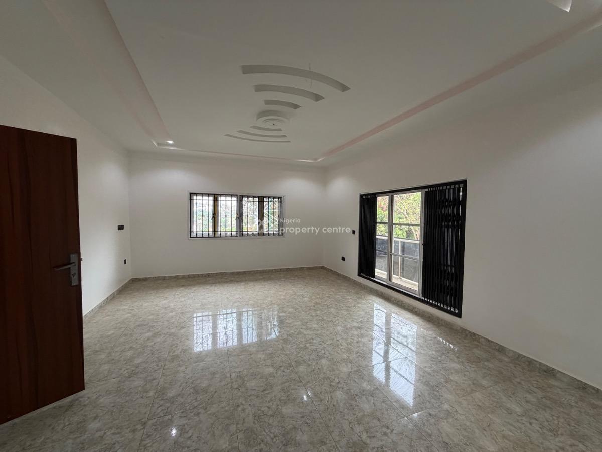 6 Bedroom Semi-detached House, Asokoro District, Abuja, Semi-detached Duplex for Rent