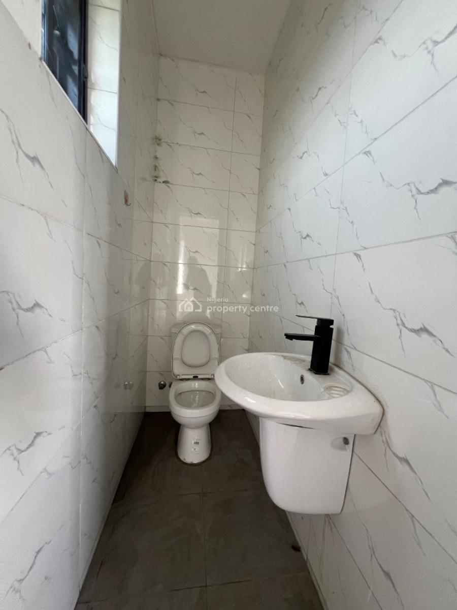 Well Built 2bedroom Apartment, Ologolo, Lekki, Lagos, Flat / Apartment for Rent