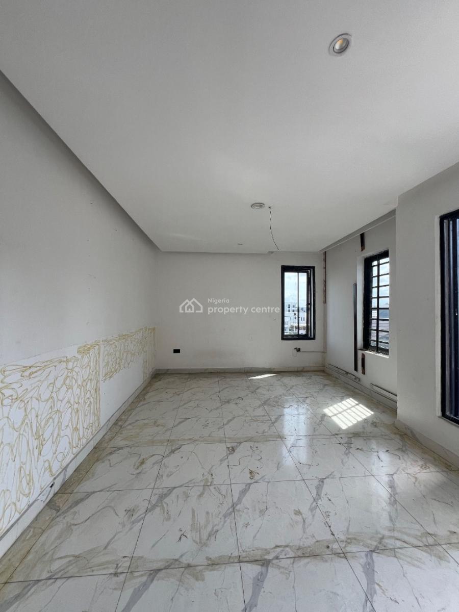 Well Built 2bedroom Apartment, Ologolo, Lekki, Lagos, Flat / Apartment for Rent
