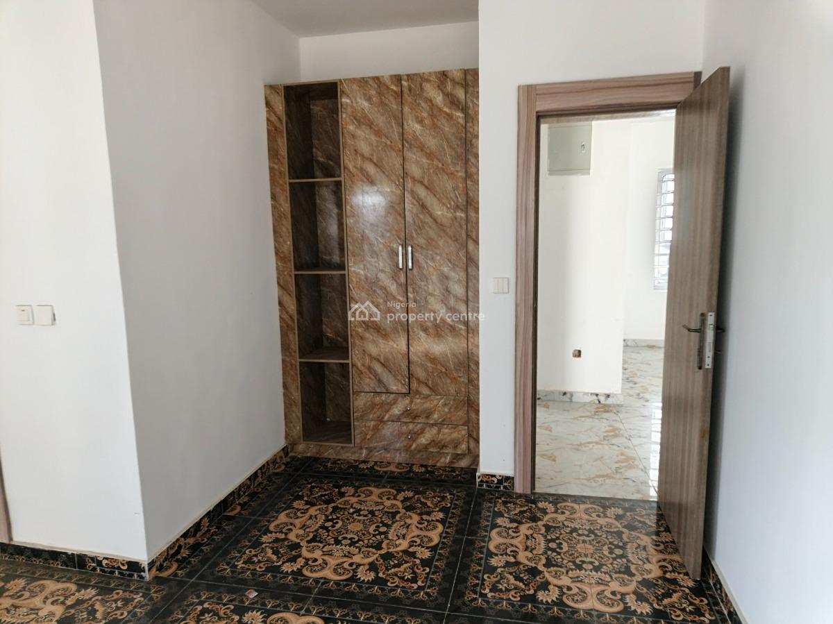 Luxury 2bedroom Apartment, Off Mobil Road,, Lekki, Lagos, Flat / Apartment for Sale