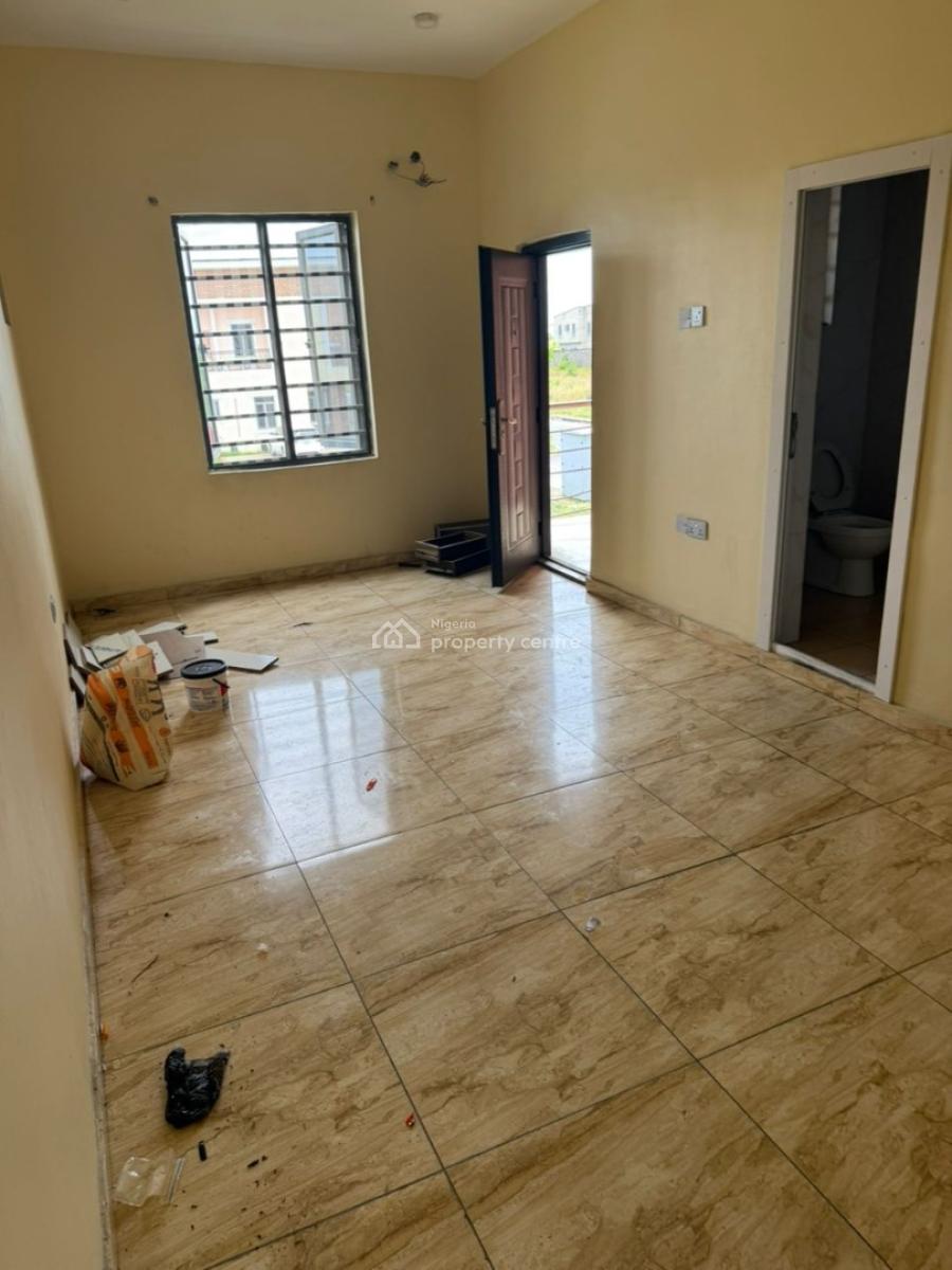 Decent 4 Bedrooms Duplex with All Rooms Ensuite and 2 Living Rooms, Creek Haven Estate, Off Harris Drive, By Vgc., Lekki, Lagos, Semi-detached Duplex for Rent