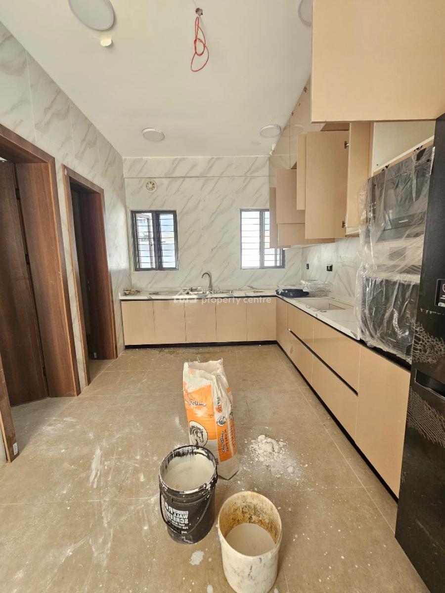 Massive 6 Bedroom Detached Duplex with Pool, Bq, Lekki Phase 1, Lekki, Lagos, Detached Duplex for Sale