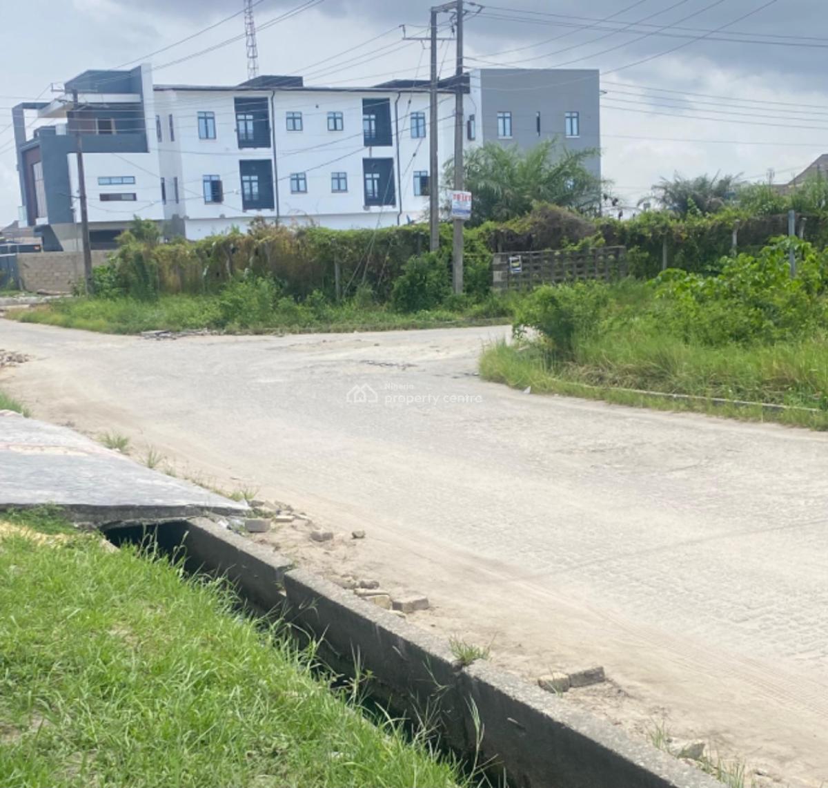 700sqm Fenced and Gated Land at Lekki Scheme2, Lekki Scheme 2 Ajah Lagos, Ajah, Lagos, Commercial Land for Rent