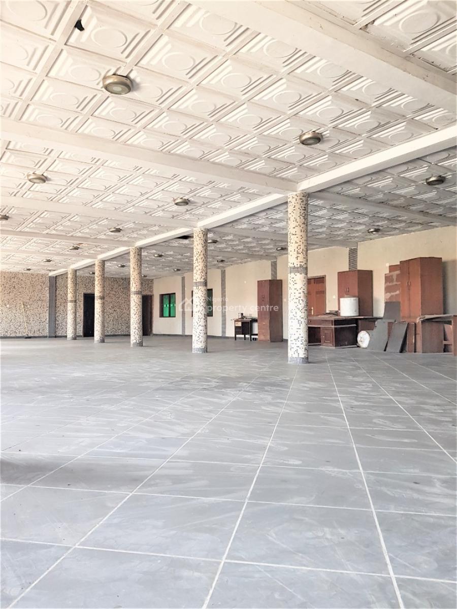 Prime Office Space with a Close Proximity to The Expressway, with a Very Close Proximity to The Expressway, Ologolo, Lekki, Lagos, Office Space for Rent