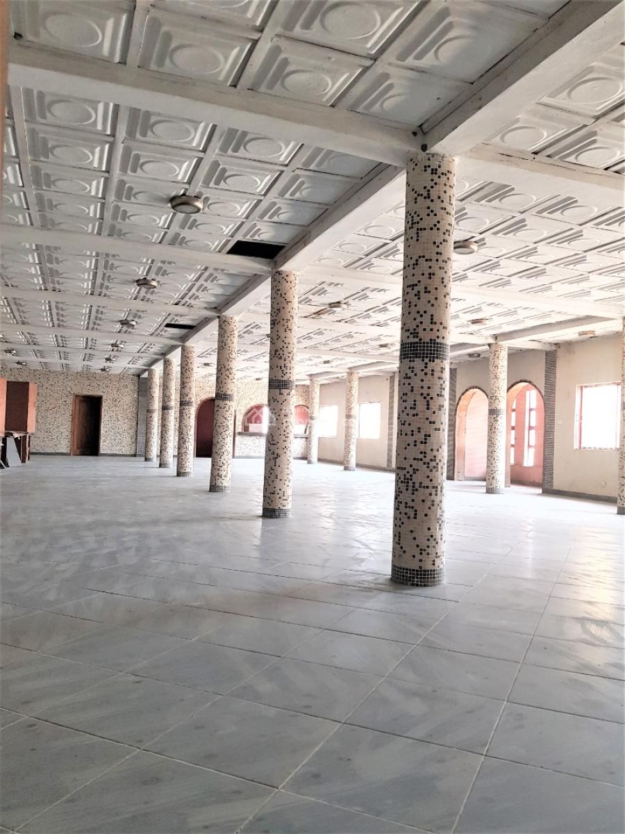 Prime Office Space with a Close Proximity to The Expressway, with a Very Close Proximity to The Expressway, Ologolo, Lekki, Lagos, Office Space for Rent