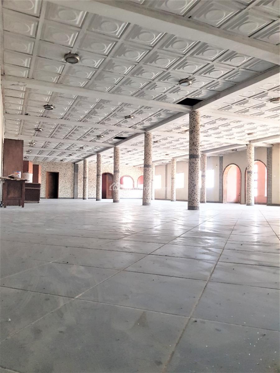 Prime Office Space with a Close Proximity to The Expressway, with a Very Close Proximity to The Expressway, Ologolo, Lekki, Lagos, Office Space for Rent