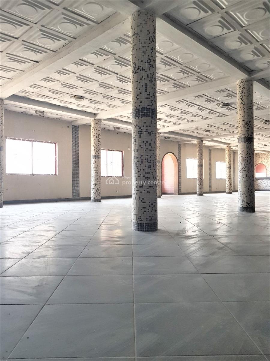 Prime Office Space with a Close Proximity to The Expressway, with a Very Close Proximity to The Expressway, Ologolo, Lekki, Lagos, Office Space for Rent