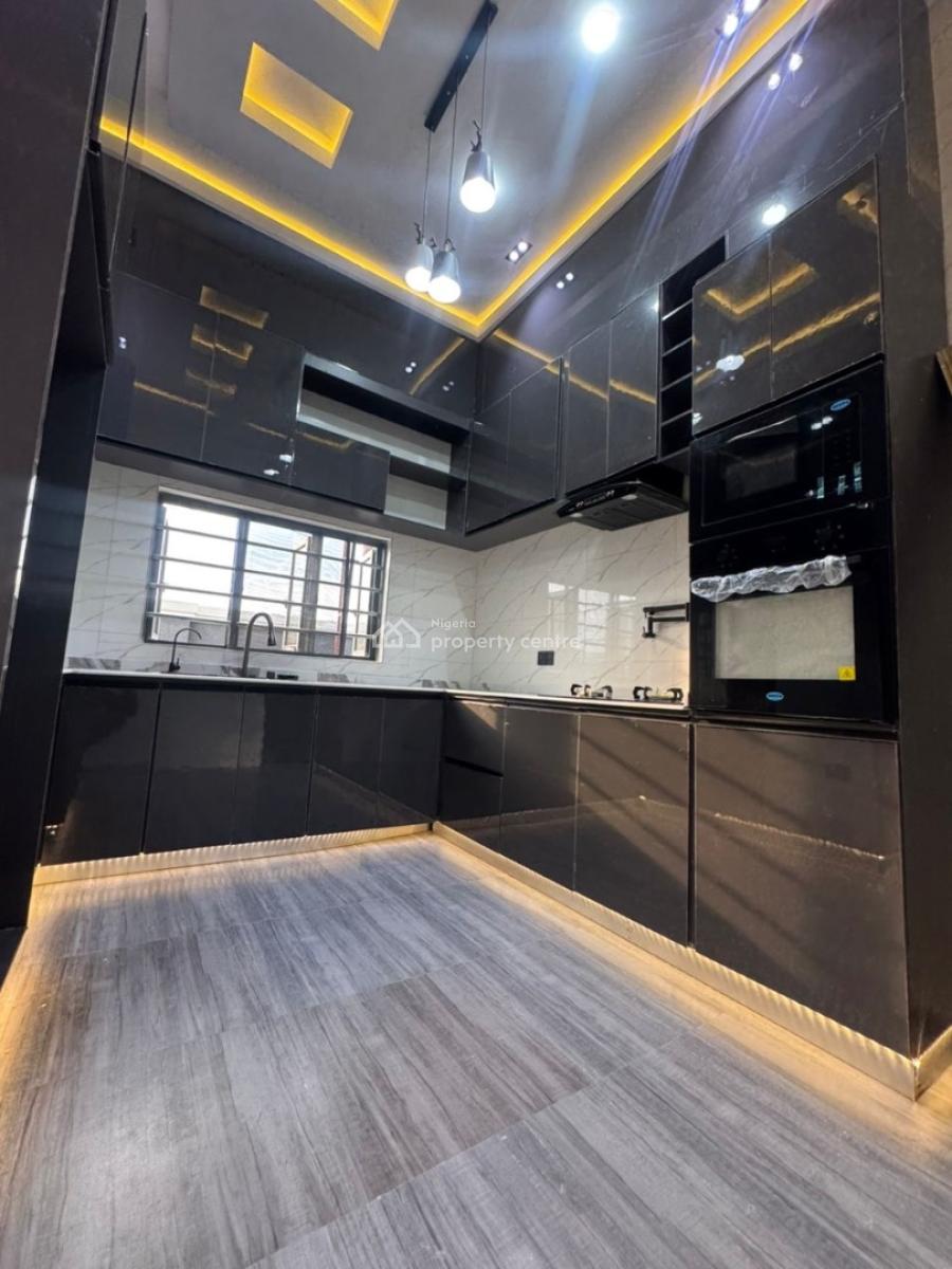 3 Bedroom Loft Bungalow, Rumuodomaya, Port Harcourt, Rivers, Terraced Bungalow for Sale