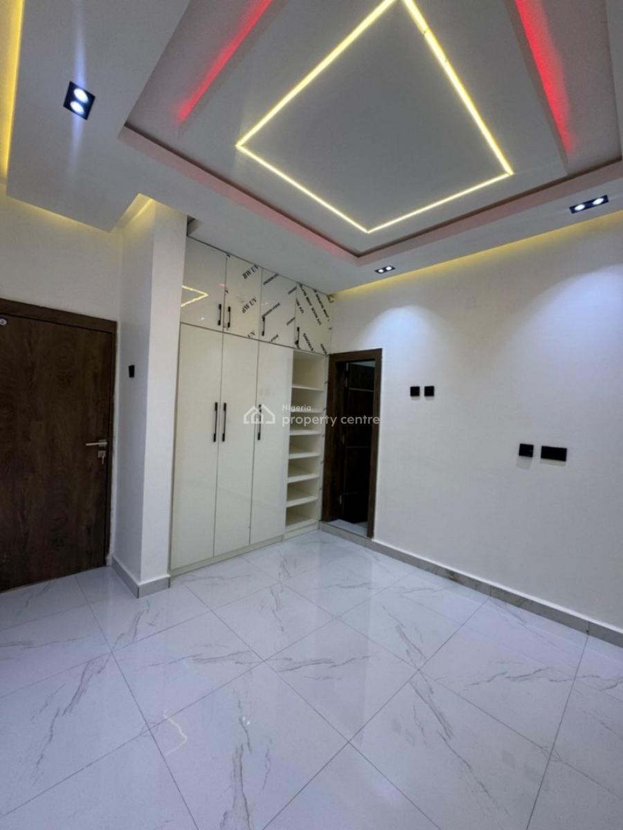 3 Bedroom Loft Bungalow, Rumuodomaya, Port Harcourt, Rivers, Terraced Bungalow for Sale