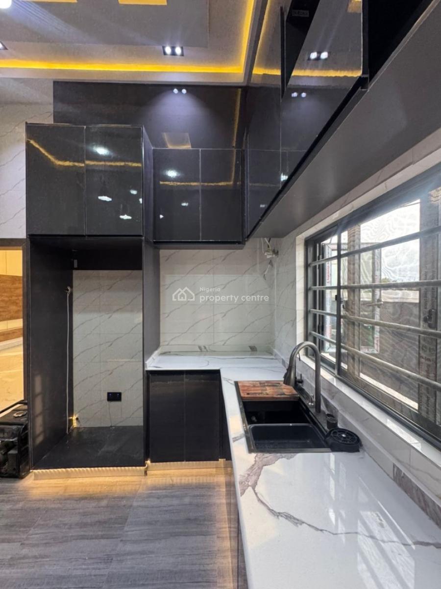 3 Bedroom Loft Bungalow, Rumuodomaya, Port Harcourt, Rivers, Terraced Bungalow for Sale