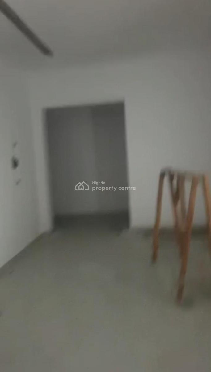 Lovely 3bedroom Flat, Off Adelabu Road, Surulere, Lagos, Flat / Apartment for Rent