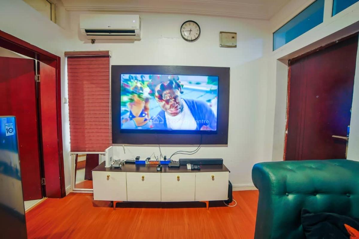 a Well Maintained and Fully Furnished One-bedroom Apartment, Off Admiralty, Lekki, Lagos, Mini Flat (room and Parlour) for Rent