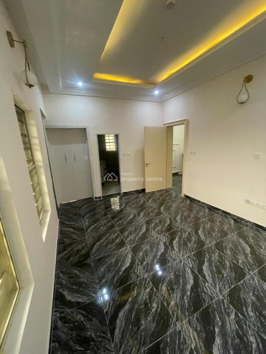 Governors Consent, Royal Gardens, Ajiwe, Ajah, Lagos, Semi-detached Duplex for Rent