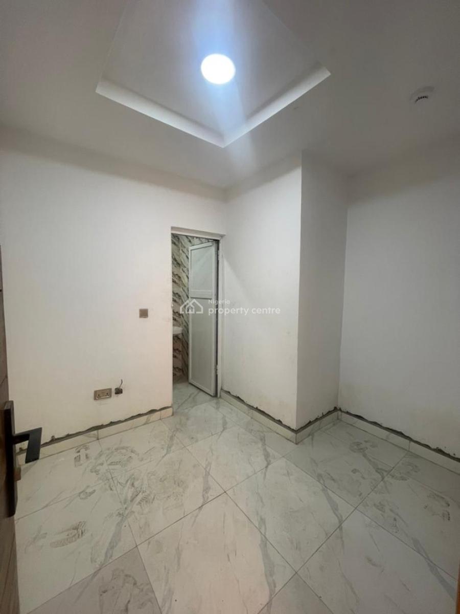 2bedroom Apartment, Lekki Phase 1, Lekki Phase 1, Lekki, Lagos, Flat / Apartment for Rent