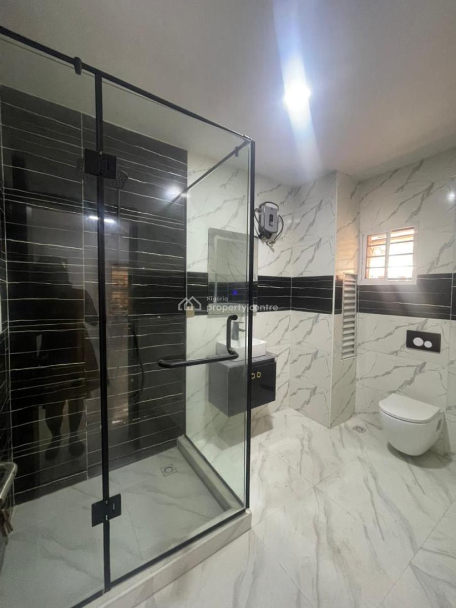2bedroom Apartment, Lekki Phase 1, Lekki Phase 1, Lekki, Lagos, Flat / Apartment for Rent