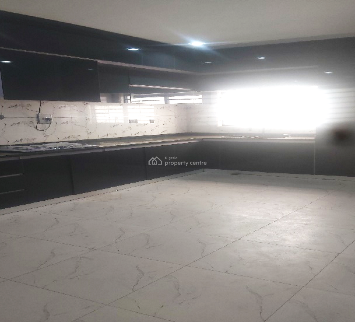 7 Bedroom Detached Duplex with a Room Bq, Along Ungogo Road, Bompai Gra, Kano Municipal, Kano, Detached Duplex for Rent