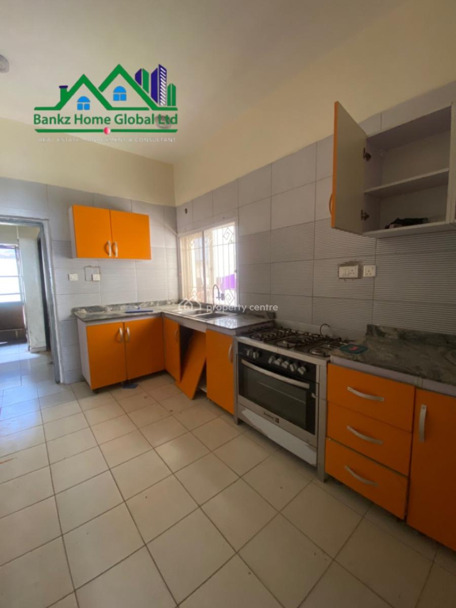 Luxury 4 Bedroom Apartment, Lekki Phase 1, Lekki, Lagos, Flat / Apartment for Rent