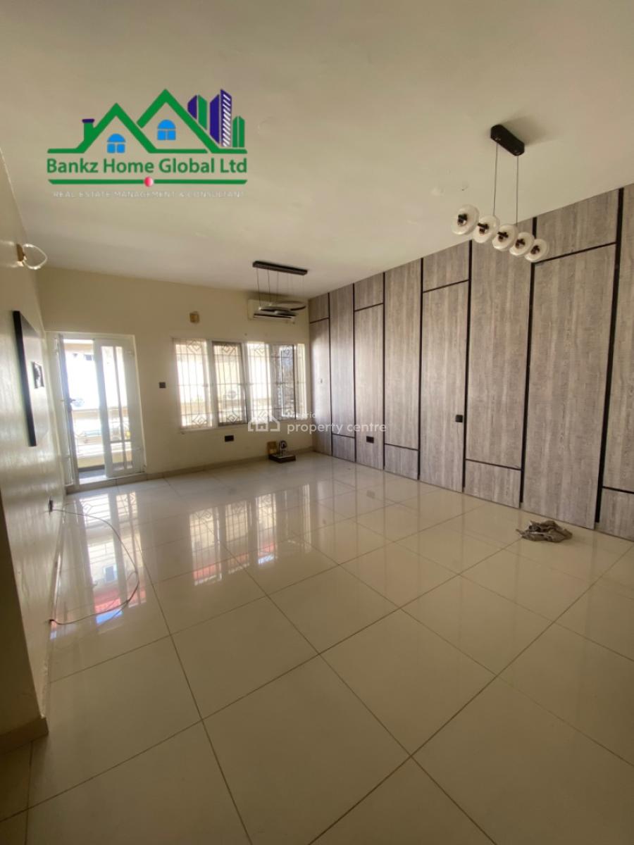 Luxury 4 Bedroom Apartment, Lekki Phase 1, Lekki, Lagos, Flat / Apartment for Rent