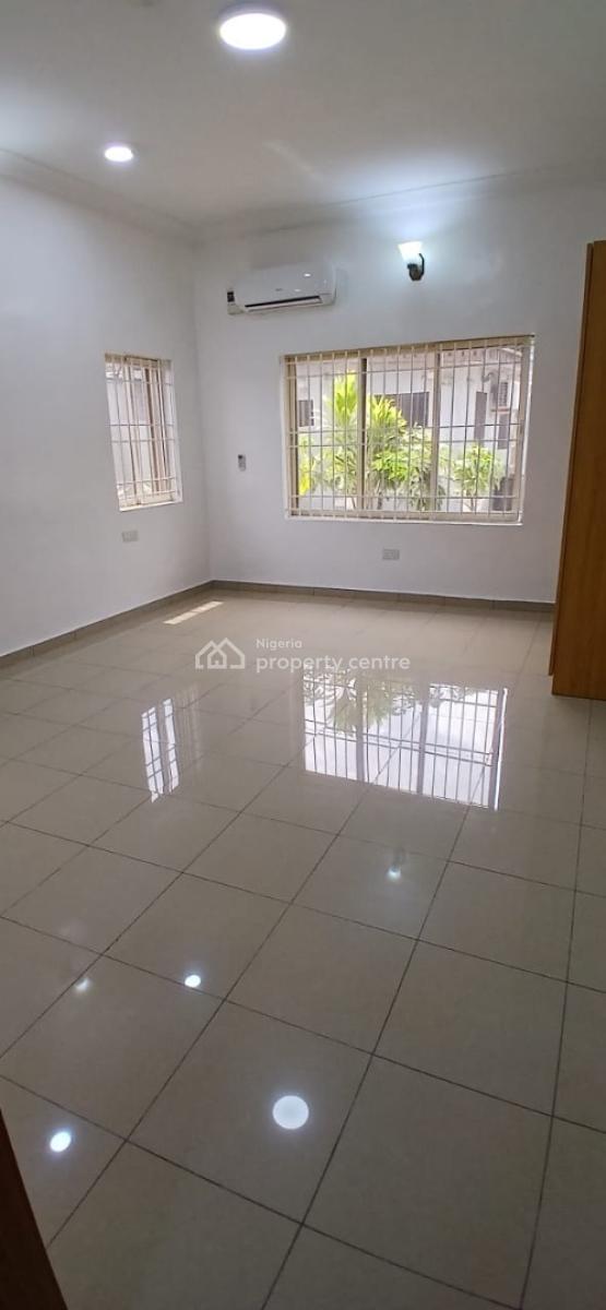 Excellent Fully Serviced 3 Bedroom Flat with a Room Bq, Shonibare Estate, Ikeja Gra, Ikeja, Lagos, Flat / Apartment for Rent