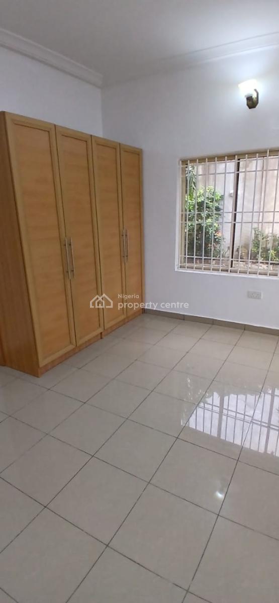 Excellent Fully Serviced 3 Bedroom Flat with a Room Bq, Shonibare Estate, Ikeja Gra, Ikeja, Lagos, Flat / Apartment for Rent