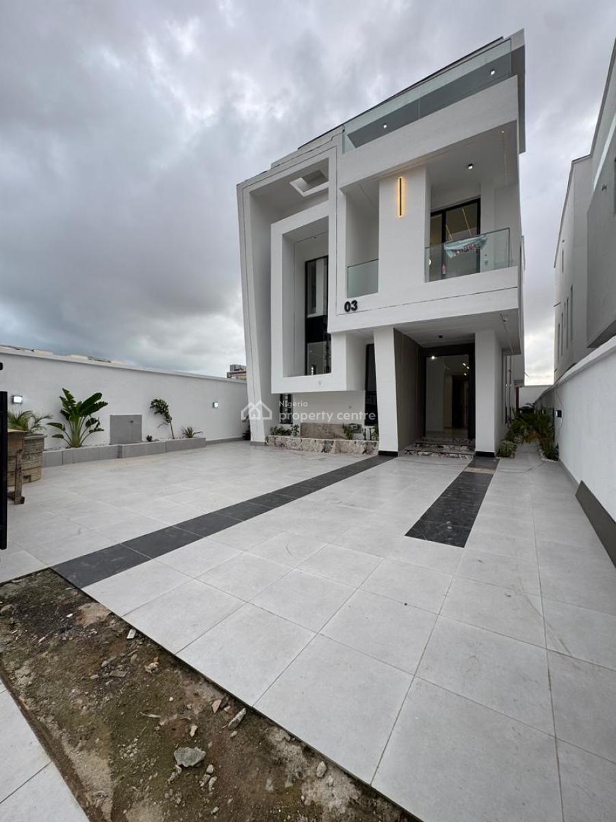 Stunning  5  Bed with a Swimming Pool, Lekki Phase 1, Lekki, Lagos, Detached Duplex for Sale
