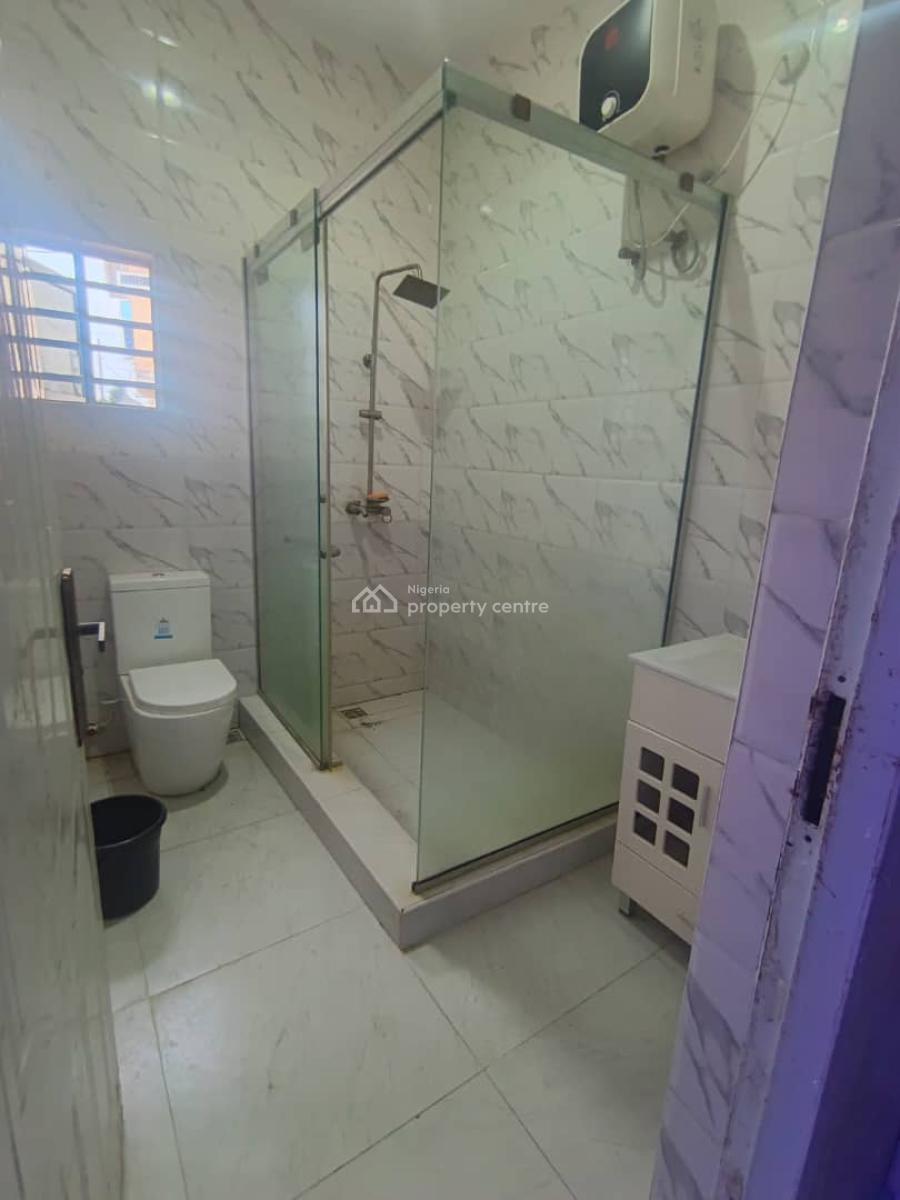 Spacious  Master Bedroom Sharing Only Kitchen, Sangotedo, Ajah, Lagos, Self Contain (single Rooms) for Rent