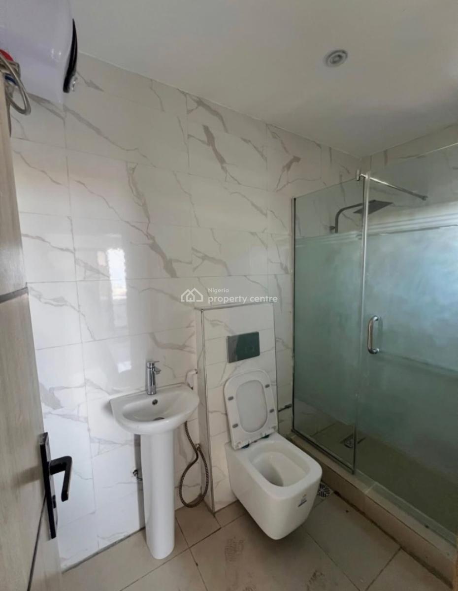 𝐁𝐑𝐀𝐍𝐃 𝐍𝐄𝐖 3 𝐁𝐄𝐃𝐑𝐎𝐎𝐌 𝐏𝐄𝐍𝐓𝐇𝐎𝐔𝐒𝐄, Ologolo, Lekki, Ologolo, Lekki, Lagos, Flat / Apartment for Rent