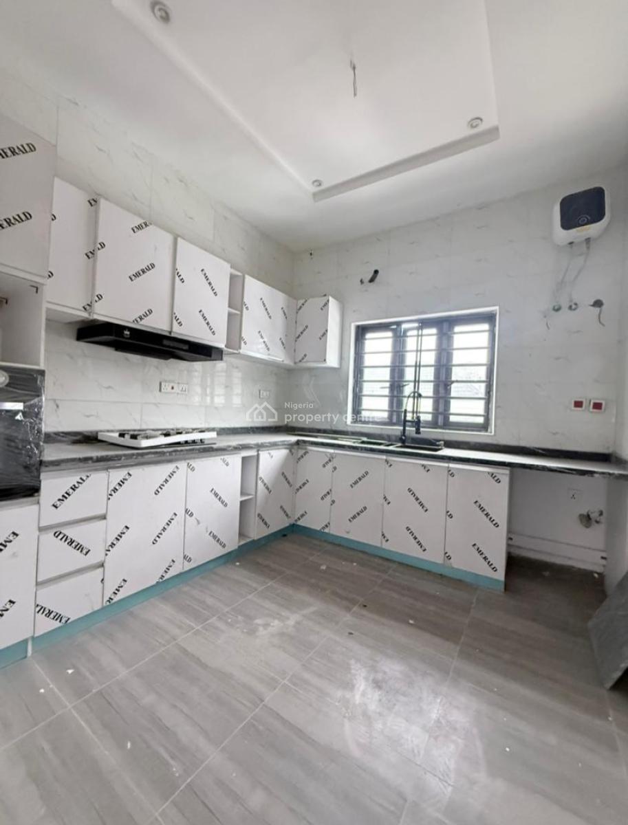 𝐁𝐑𝐀𝐍𝐃 𝐍𝐄𝐖 3 𝐁𝐄𝐃𝐑𝐎𝐎𝐌 𝐓𝐄𝐑𝐑𝐀𝐂𝐄 𝐃𝐔𝐏𝐋𝐄𝐗, Ologolo, Lekki, Ologolo, Lekki, Lagos, Terraced Duplex for Rent