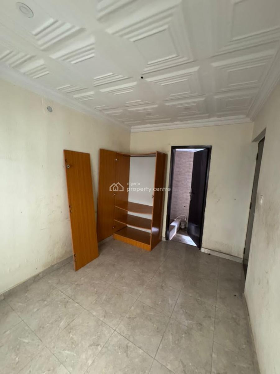 Mini Flat ( Room and Parlour Space) in a Scured Estate with Code Access, Chevyview Estate, Chevron, Lekki, Lagos, Mini Flat (room and Parlour) for Rent