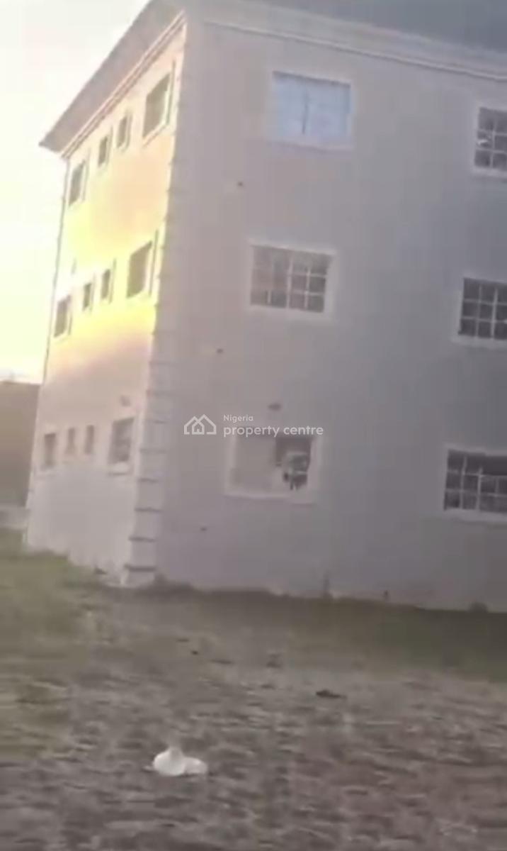 Distress Mini Estate, Katampe Extension, Katampe, Abuja, Block of Flats for Sale