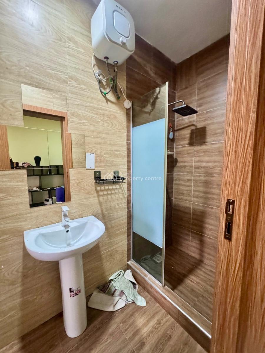 Ideal for Corporate Or Executive Clients in High Profile Location, Banana Island Road, Ikoyi, Lagos, Flat / Apartment for Rent