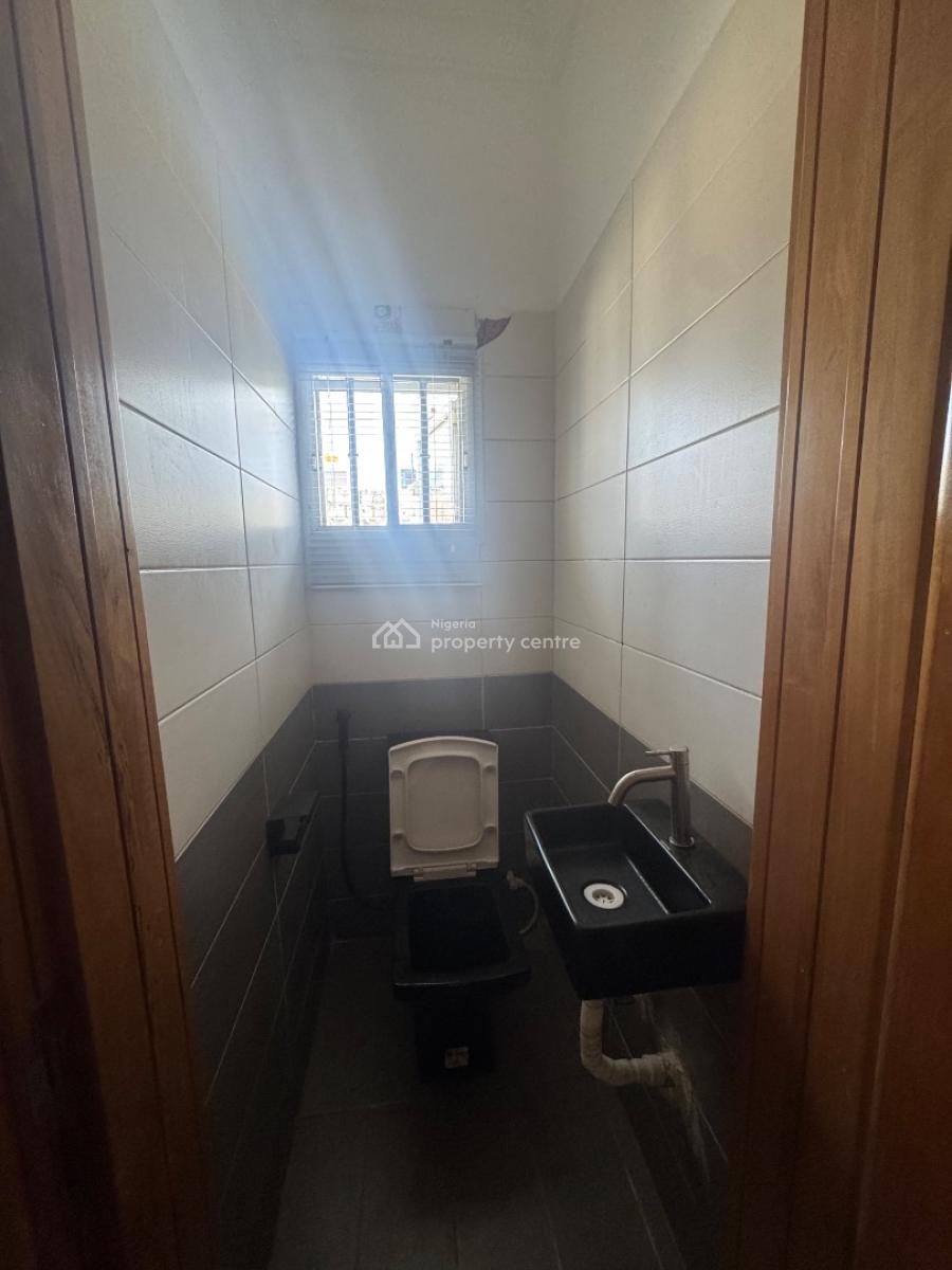 Well Maintained, Tastefully Finished 4 Bedroom Terraced Duplex, Osapa, Lekki, Lagos, Terraced Duplex for Rent