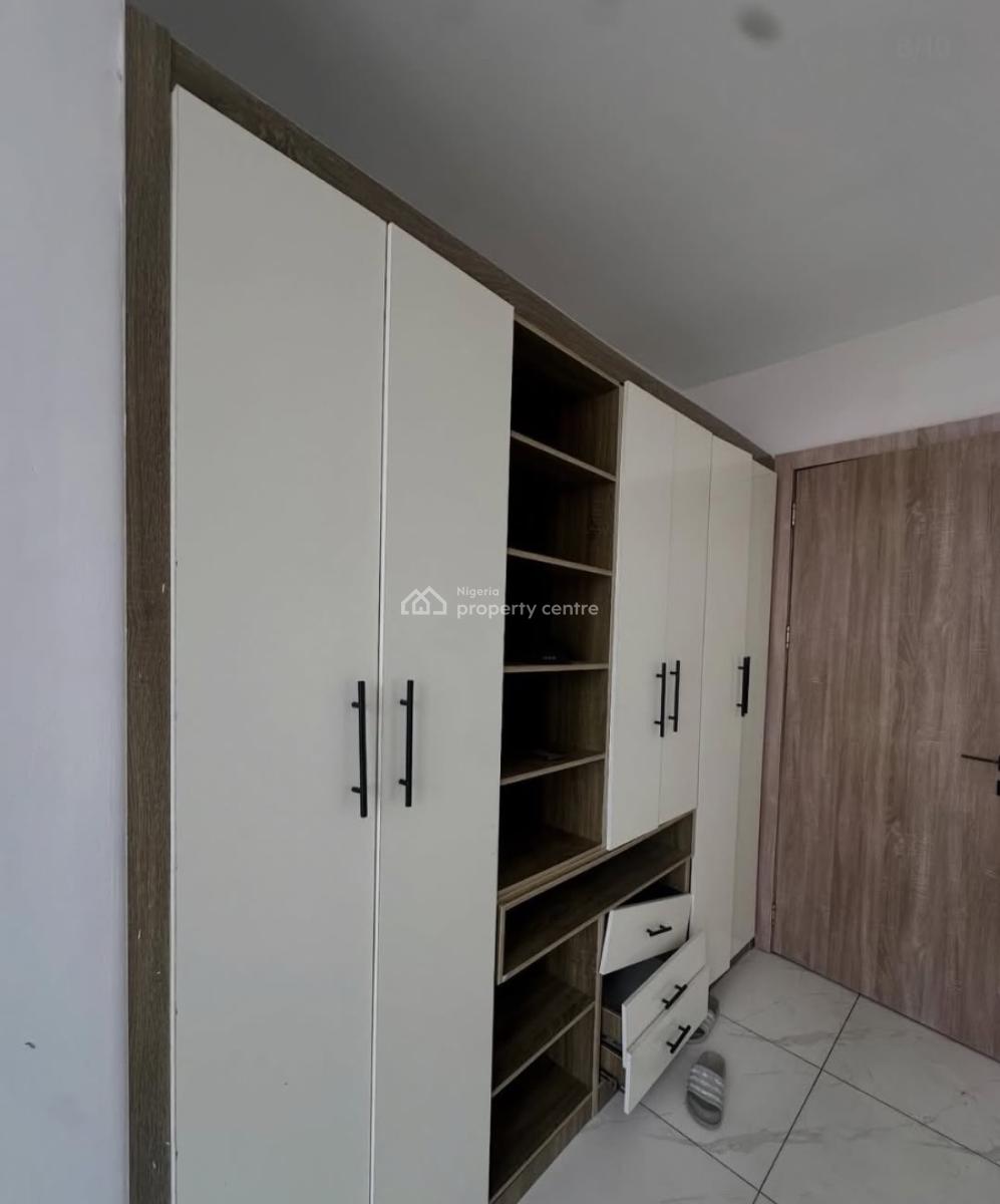 𝐖𝐄𝐋𝐋 𝐌𝐀𝐈𝐍𝐓𝐀𝐈𝐍𝐄𝐃 2 𝐁𝐄𝐃𝐑𝐎𝐎𝐌 𝐀𝐏𝐀𝐑𝐓𝐌𝐄𝐍𝐓, Lekki Phase 1, Lekki Phase 1, Lekki, Lagos, Flat / Apartment for Rent