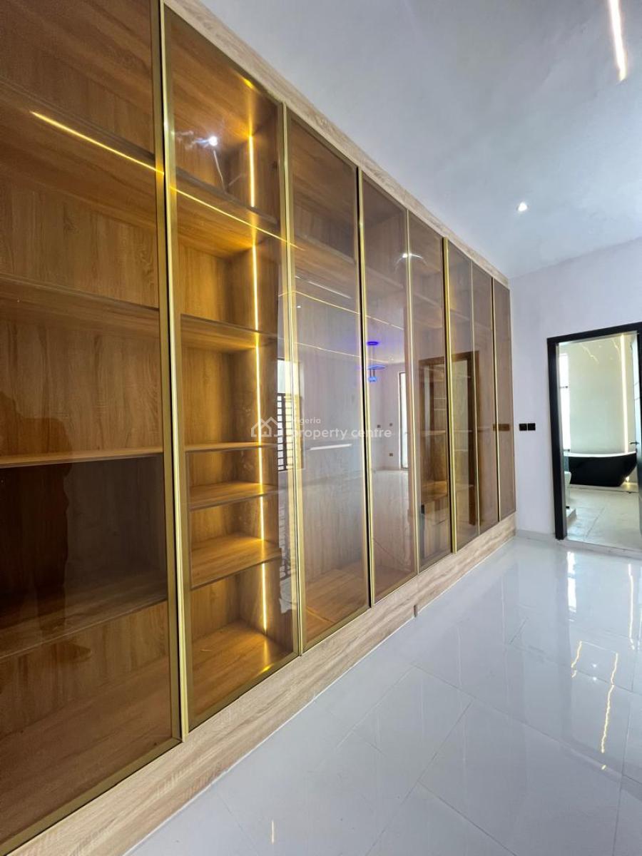 4 Bedrooms Semi Detached Duplex, Ikota, Lekki, Lagos, Semi-detached Duplex for Sale