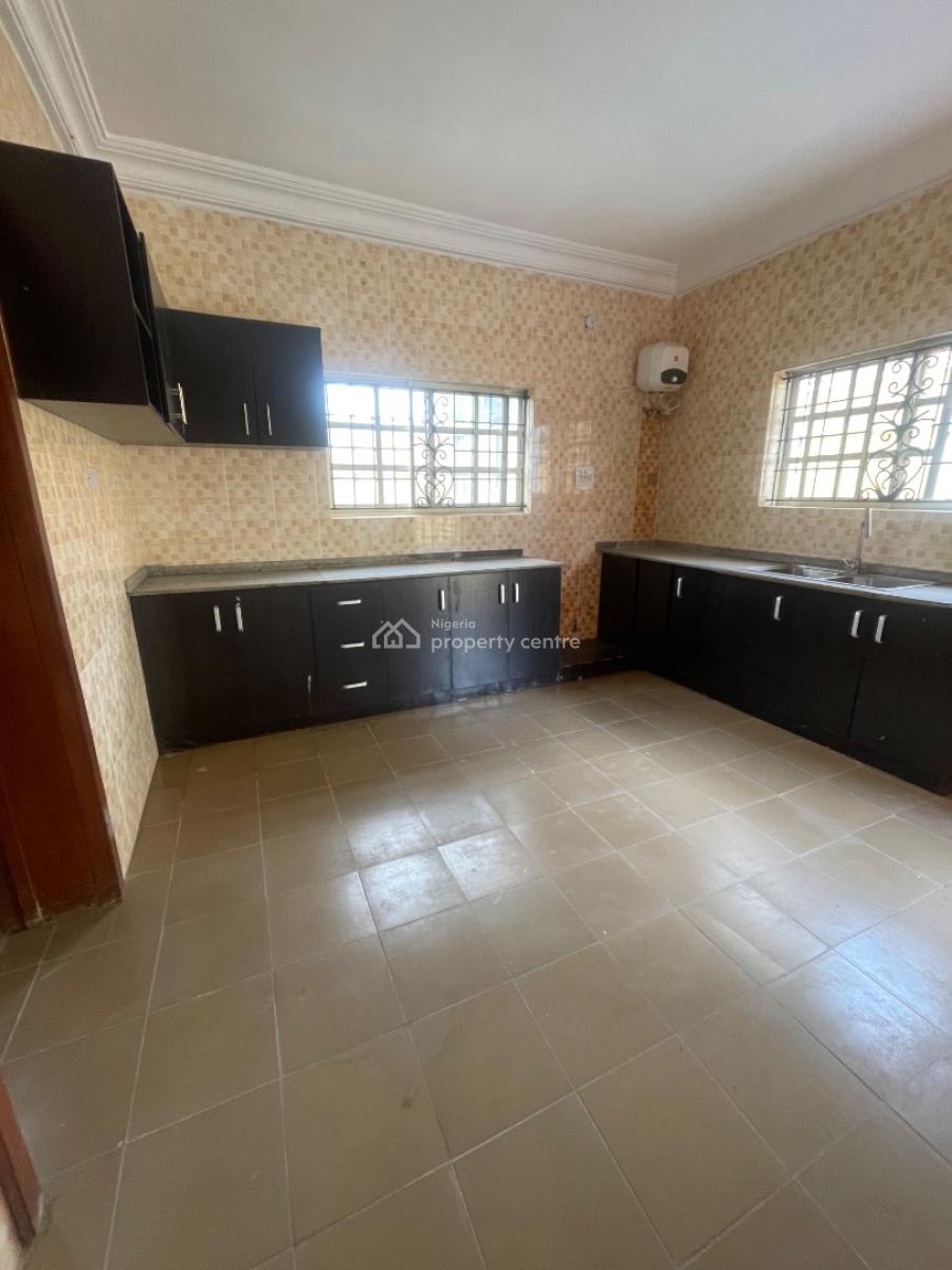 Fantastic Spacious 4 Bedroom Duplex, Gra Phase 1, Magodo, Lagos, House for Rent