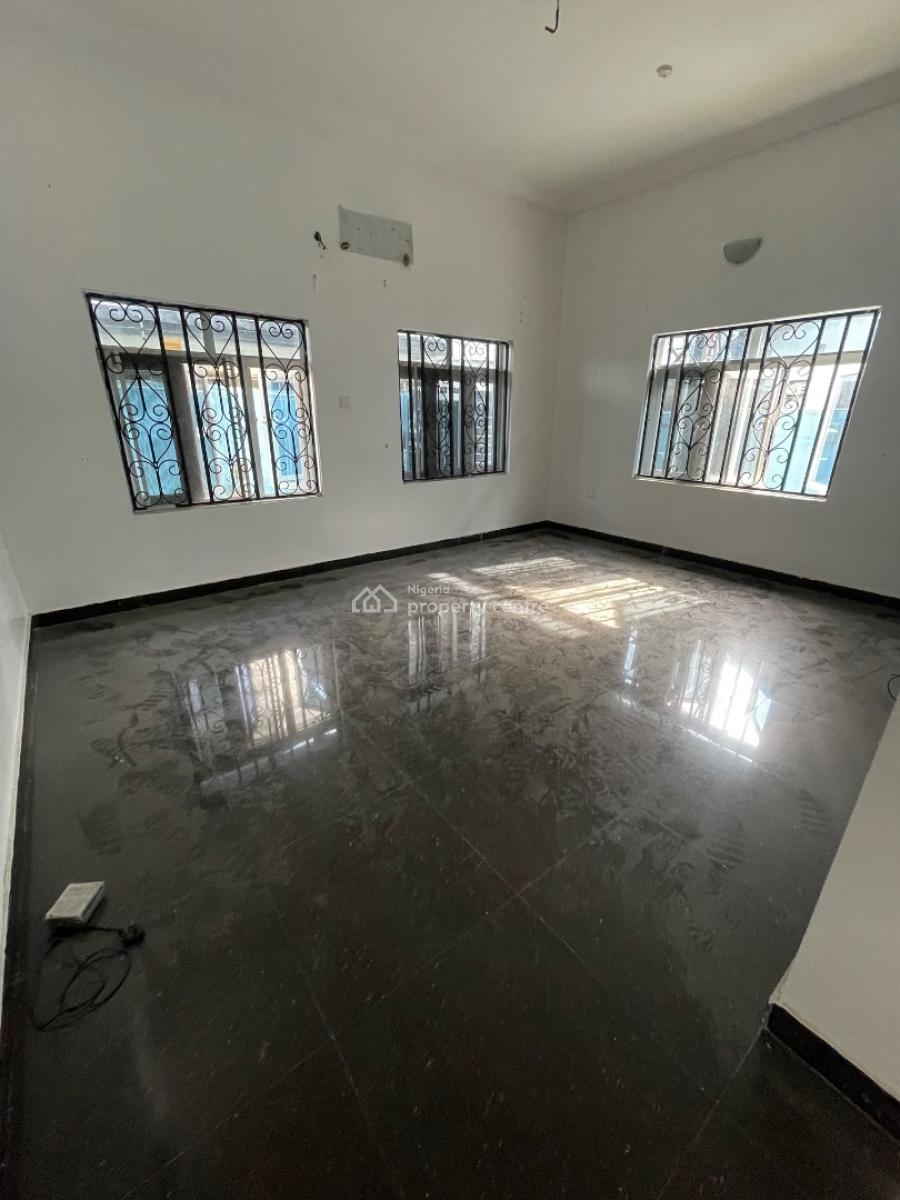 Self Service 2 Bedroom Maisonnette, Lekki Phase 1, Lekki, Lagos, Terraced Duplex for Rent