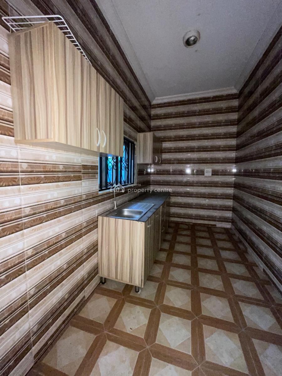 Self Service 2 Bedroom Maisonnette, Lekki Phase 1, Lekki, Lagos, Terraced Duplex for Rent