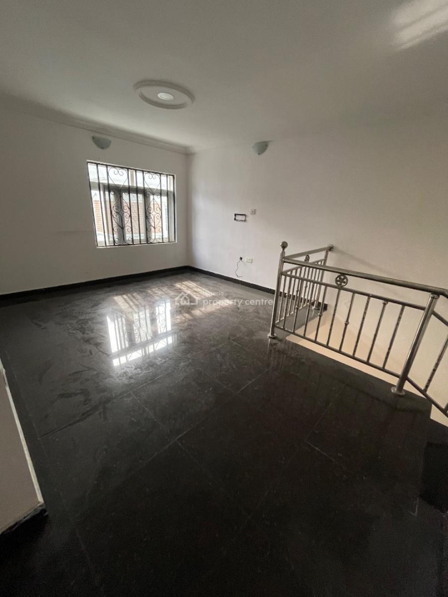 Self Service 2 Bedroom Maisonnette, Lekki Phase 1, Lekki, Lagos, Terraced Duplex for Rent