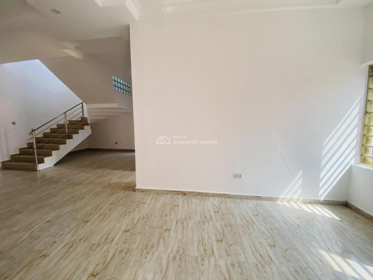 Very Spacious Exquisite 3 Bedroom Duplex, Agungi, Lekki, Lagos, Semi-detached Duplex for Rent