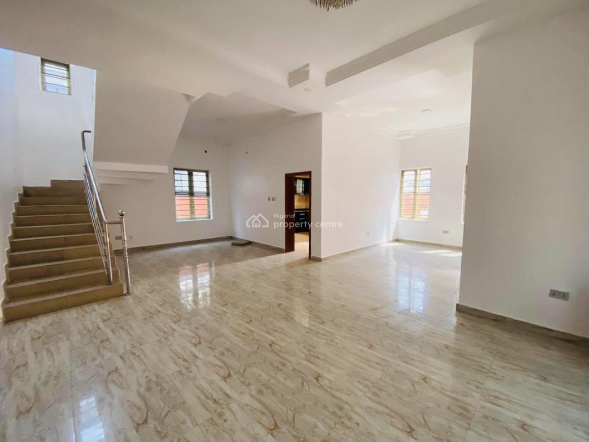 Very Spacious Exquisite 3 Bedroom Duplex, Agungi, Lekki, Lagos, Semi-detached Duplex for Rent