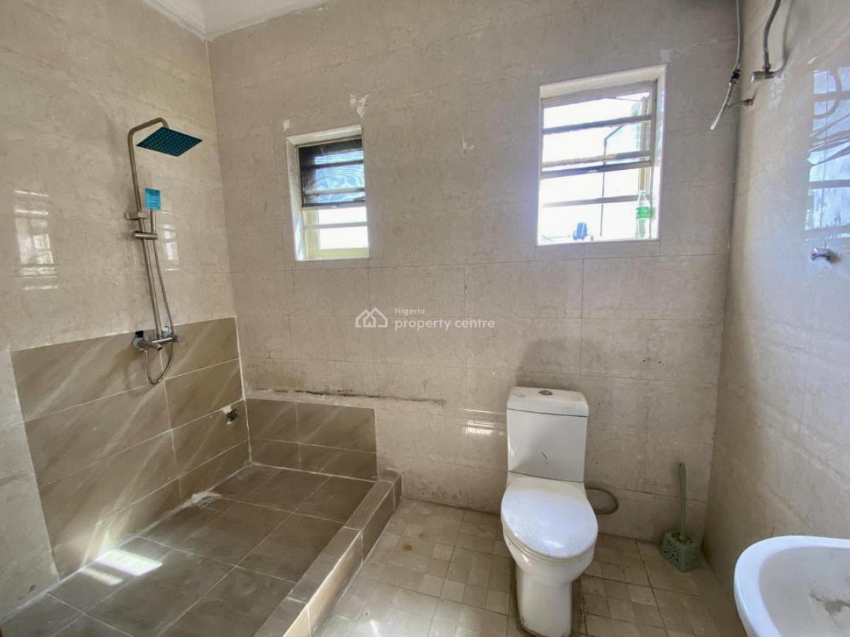 Very Spacious Exquisite 3 Bedroom Duplex, Agungi, Lekki, Lagos, Semi-detached Duplex for Rent